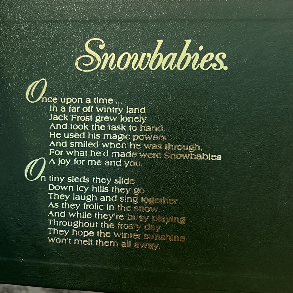 Snowbabies - Picture 2 of 3